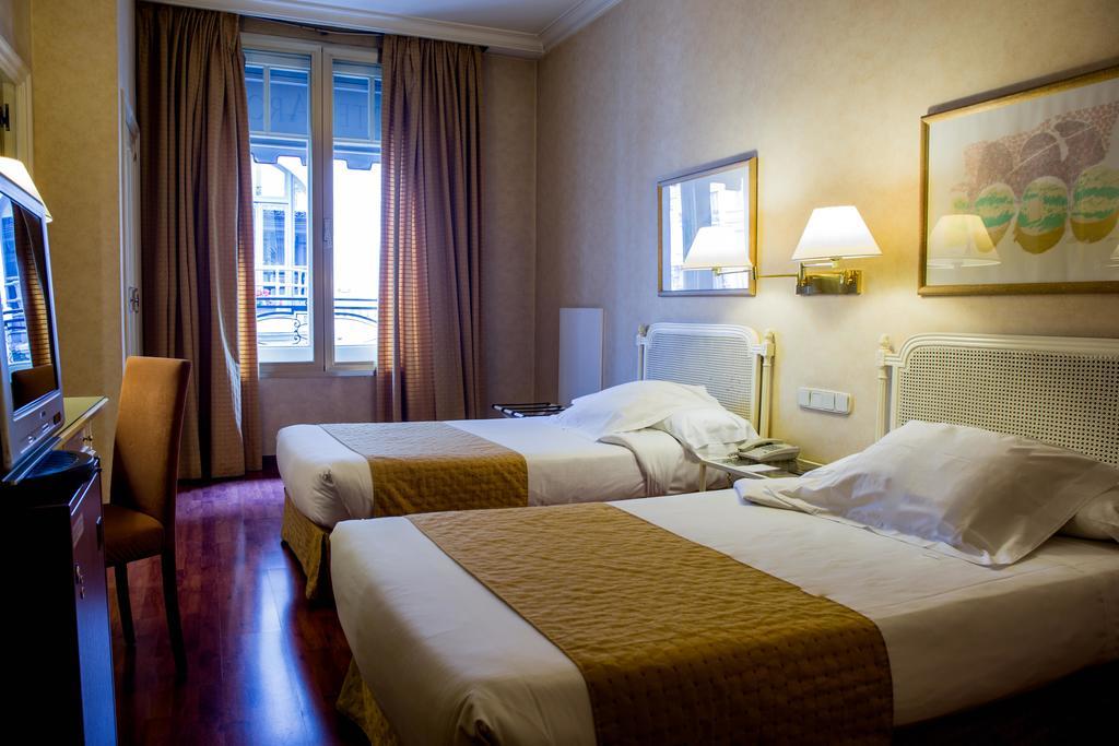 Hotel Arosa Мадрид Екстер'єр фото
